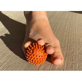 Earth Runners Foot Rub Restoration Ball